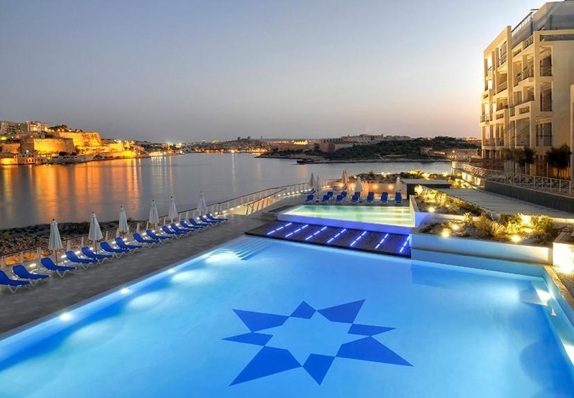 Stylish Apartment In Tigne Point Sliema Exterior photo